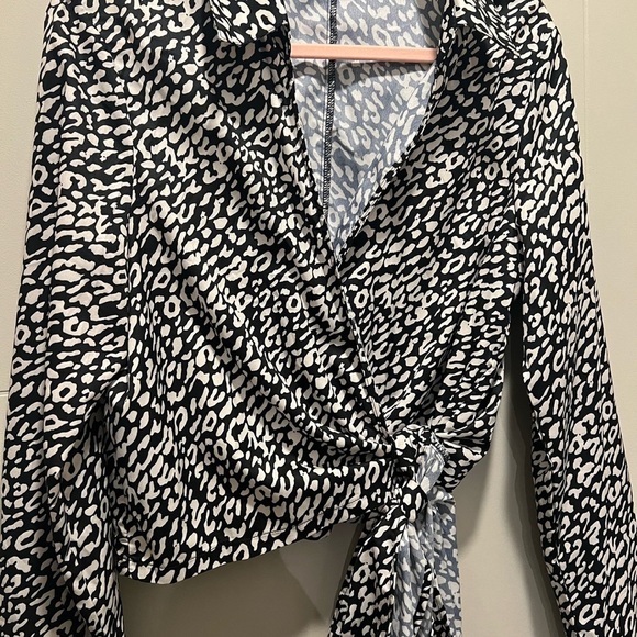 Black Leopard Wrap Front Tie Side Size 10 - Picture 7 of 10